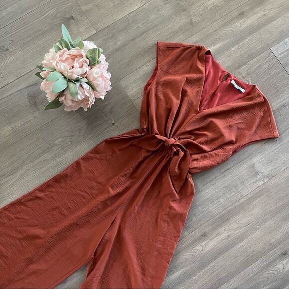 Buckle Pants - Buckle She‎ + Sky Siena Satin Wide Leg Tie Waist Jumpsuit